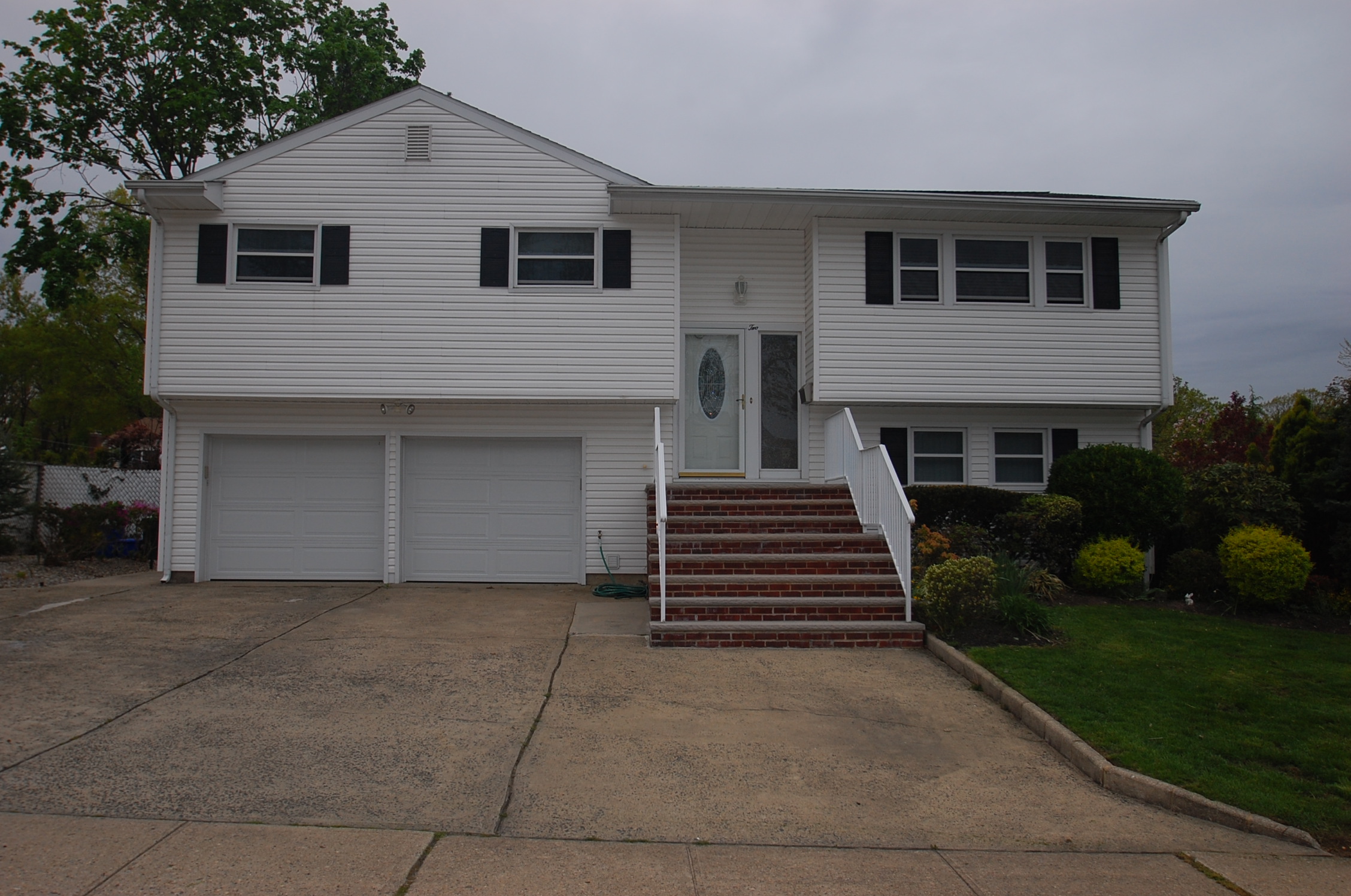 2 Terry Avenue